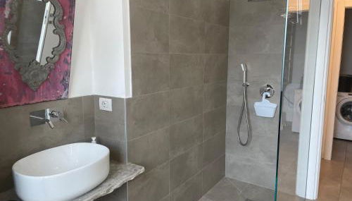 Bnbook Cornelia's suites - Foto 3, Shower