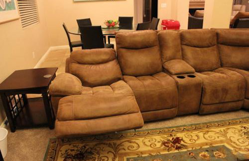 Arts, Fenced Private Pool, Fire World - Foto 14