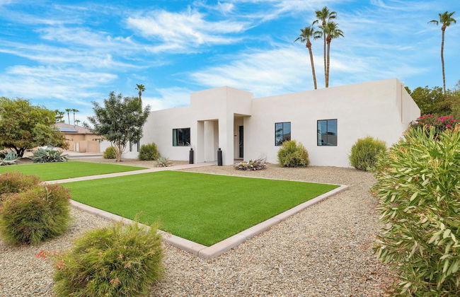 Backyard Pool, Puttinggreen, Playground Modern 5bdr White Agate by Avantstay - Foto 6