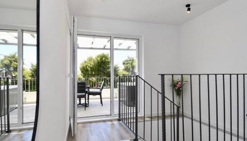 Modern Jacuzzi Apartment Mickey - Foto 5