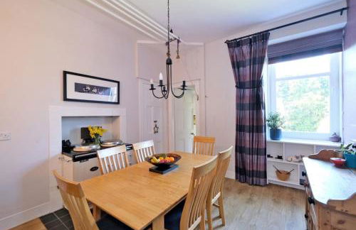 Flat in Cults perfect for Royal Deeside visits - Photo 11