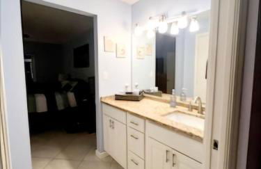 Quiet direct oceanfront 2 bed 2 bath condo w/pool - Foto 67