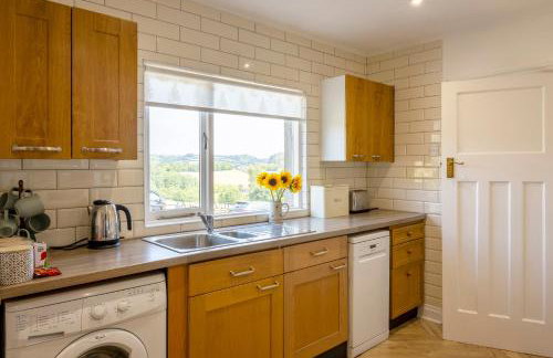 FernLea - Cosy bungalow and stunning country views - Photo 45