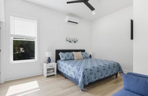 Expansive Deck, Private Dock, Boat Slip and Stunning Views - Foto 19