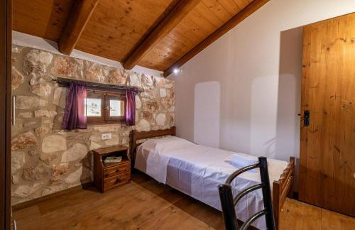 Vardiola Houses, close to Agios Sostis Beach, by ZanteWize - Foto 70