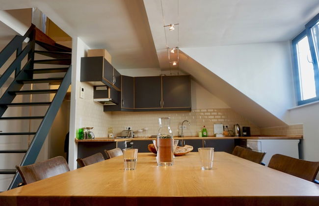 Unit 8 - Charming Loft Apt. Near Avenue Louise - Photo 6
