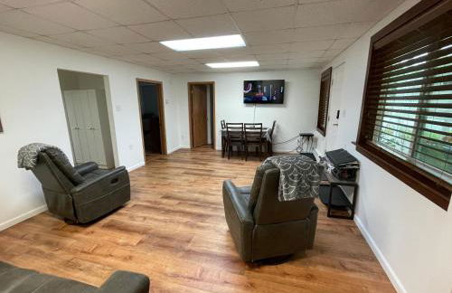 Peaceful Acres Triplex One - Lighthouse Inn - Soldotna, Alaska - Photo 8