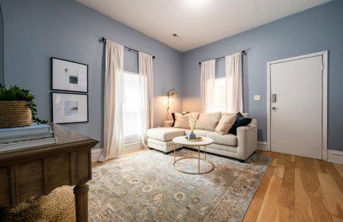 Affordable, Quaint Retreat! 5 Mins to Downtown - Photo 53