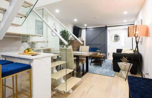 75-5A Luxury 3BR Duplex W D in unit Elevator - Foto 1
