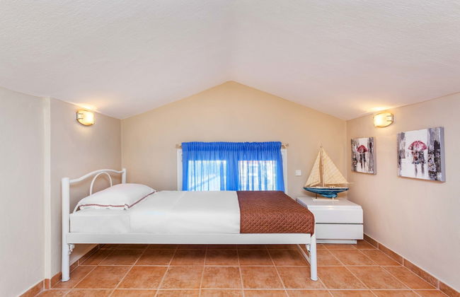 Sunset Villas - Photo 8