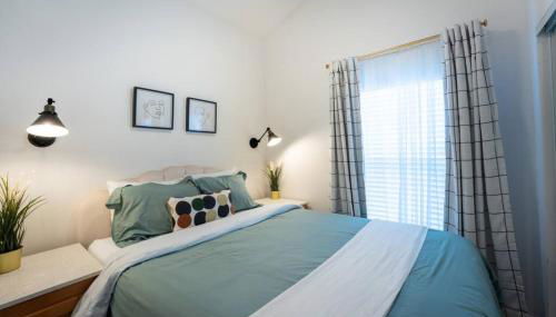 The BEST Tiny Home Loft and Private Yard - Foto 4