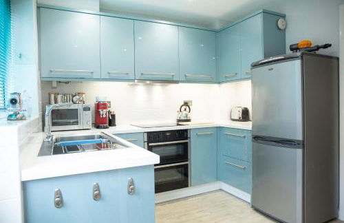 Reeve House - 2-Bed - FREE Parking & Wi-Fi - Foto 19