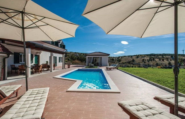 Luxury Mountain Villa W.heated Pool & Largegarden - Foto 37