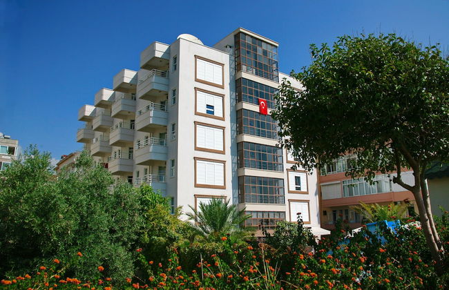 Hotel Bella Bravo - Photo 40