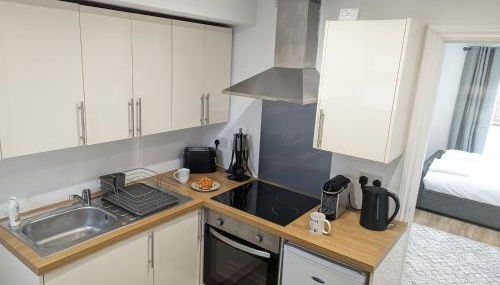 Swan Lake Lodge & free parking - Foto 4