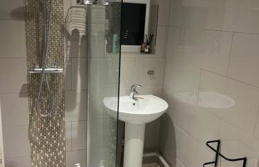 Spacious modern detached house in eye near A140 in the town centre - Foto 10