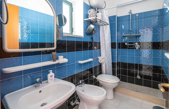 Borgo Canneto Rodi Garganico - Photo 12