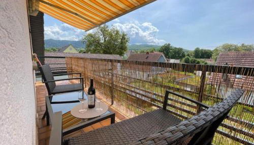 Schöne Ferienwohnung mit viel Platz und Parkplatz - Foto 2