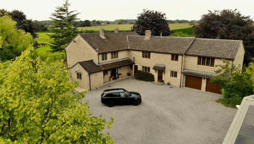 Luxury House on Private Estate with Hot tub and Play Barn - Foto 5