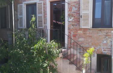 Il CHIOSTRO oasi di pace con antica cantina nel cuore del Monferrato Unesco - Foto 22