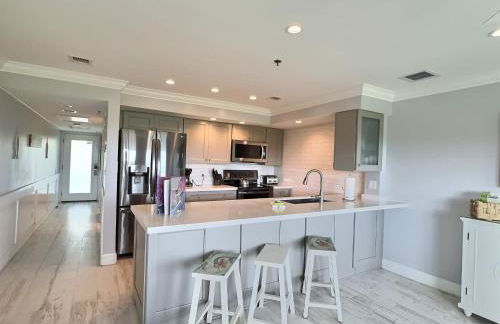 Sunrise Oasis - Top Floor Ocean Pointe 2411 - Foto 3