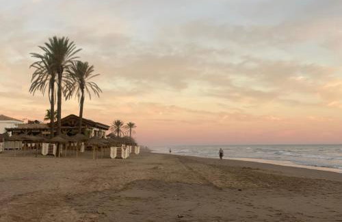 Penthouse with Sea and Golf Views 50m2 Terrace 2 Bedrooms 2 Bathrooms Elviria - Foto 62