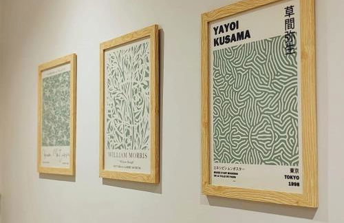 Stunning Apartment-6 Minute walk from Beach-Free Parking - Photo 21