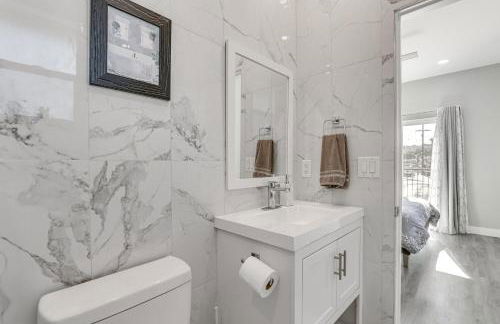 2 Mi to Downtown Escondido Apt with Balconies - Foto 13