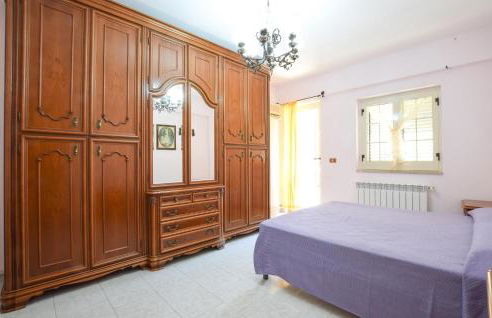 Stunning Apartment In Marina Di Caronia - Foto 10