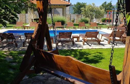 Villa Popovića dvori - Foto 29