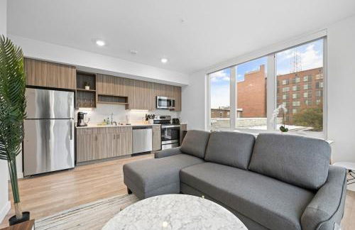 Comfy 1BD1BA Riverside Apt W QueenBdLaundryTV - Foto 3