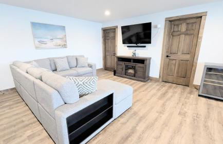 Lakefront, Private Beach, Garage Bar, Near WI Dells, King Beds, Sleeps 16, Near Ski Hills - Foto 32