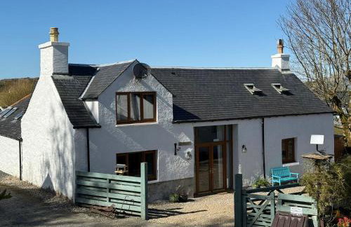 Ploughman's Cottage - Photo 1