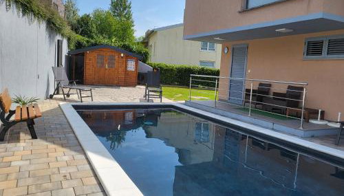 Villa Dambo mit Pool , 4 Sterne - Foto 5, sunbed