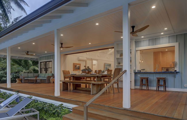 Gorgeous Renovated 1937 Plantation Style Beach House 50 Steps To The Center Of The Beach 5 Bedroom Home by RedAwning - Foto 48