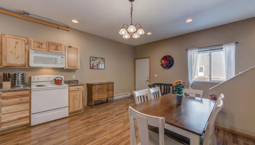 Sunrise Condo - Sunny Loft Bedrooms Near The Beach - Foto 5, stove