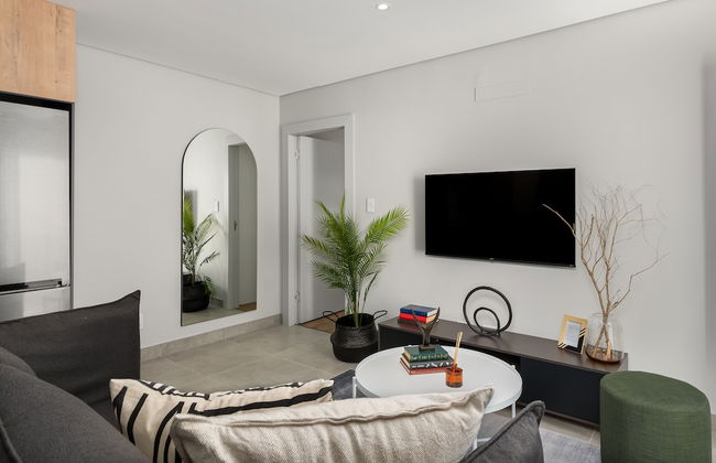 Unit 3 3 On Albany - Photo 1