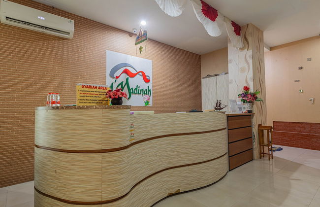 Hotel D'Madinah Inn - Gentan - Foto 3