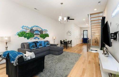 Queen City's Den Uptown - Photo 16