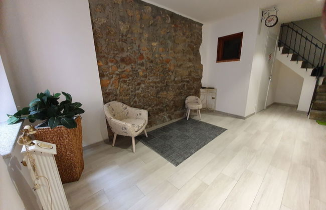 Terry's House - Photo 1