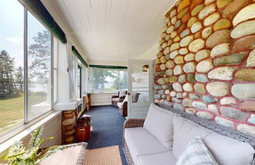 Flagpole Point - Photo 11