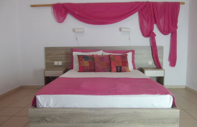 Villa Rita Apartments - Photo 5