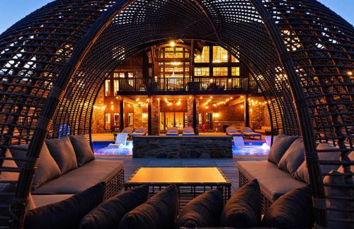 Pinnacle Pointe by Relaxtay 600 Acre Private Luxury Estate with Spa, Pool, Theater and Lake - Foto 73