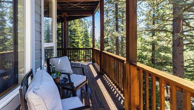 Sparrow by Avantstay Modern Mountain Retreat w/ Hot Tub, Pool Table & Games! - Foto 5, Interior