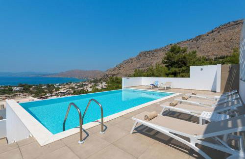 Villa Allegra with pool in Pefkos, Lindos area - Foto 1