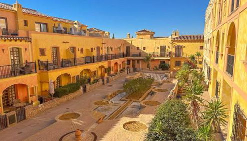 Desert Springs award-winning Golf Resort apartment - Foto 2