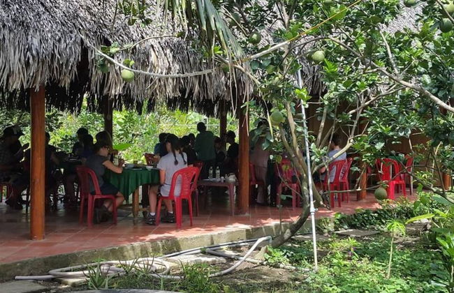 Peaceful Homestay in the Middle of Fruit Garden - Rooms With Private Toilets - Foto 33