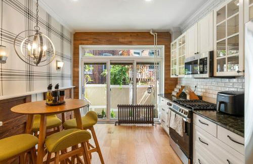 2x King Beds, Fireplace, Private Backyard, Washer, Dryer - Foto 15