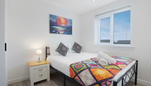 New! Spacious Retreat for 10 Perfect for Families! - Foto 4