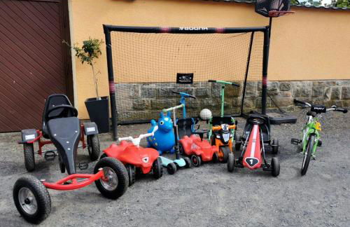 FeWo "Waldblick" und "Gartenblick" mit Pool und Kinderspielplatz - Foto 23